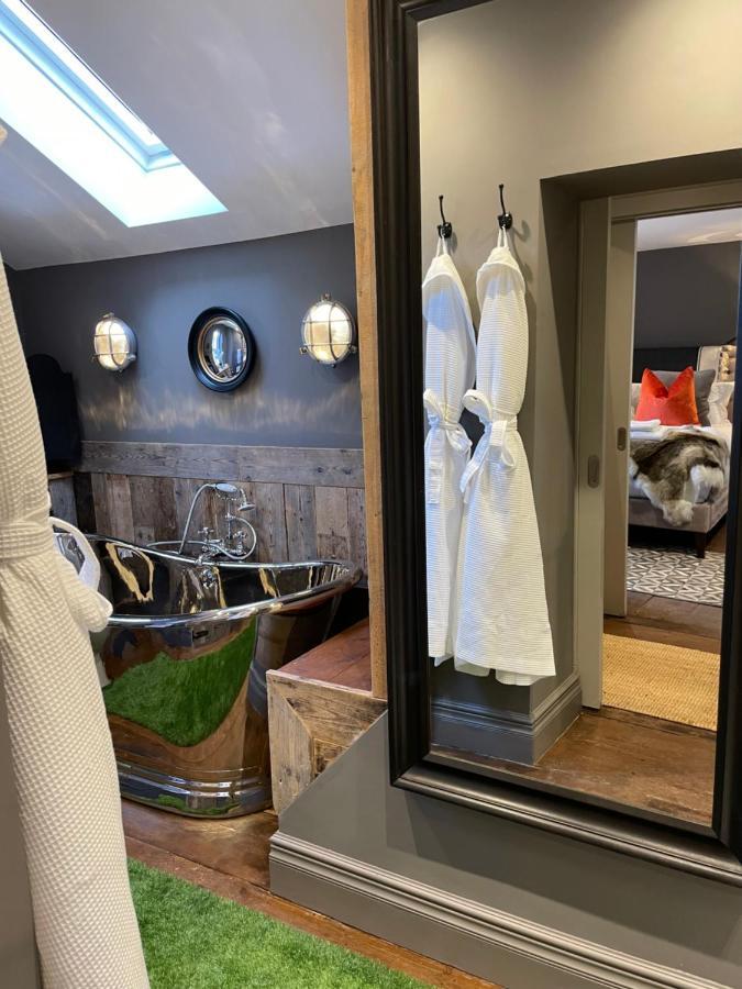 Ferienwohnung The Cocktail Lounge At Cheshire Boutique Bathhouse Nantwich Exterior foto