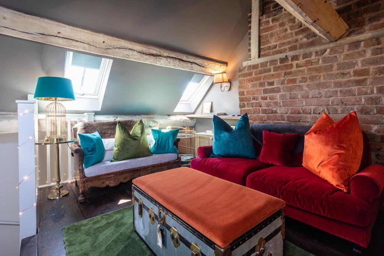 Ferienwohnung The Cocktail Lounge At Cheshire Boutique Bathhouse Nantwich Exterior foto